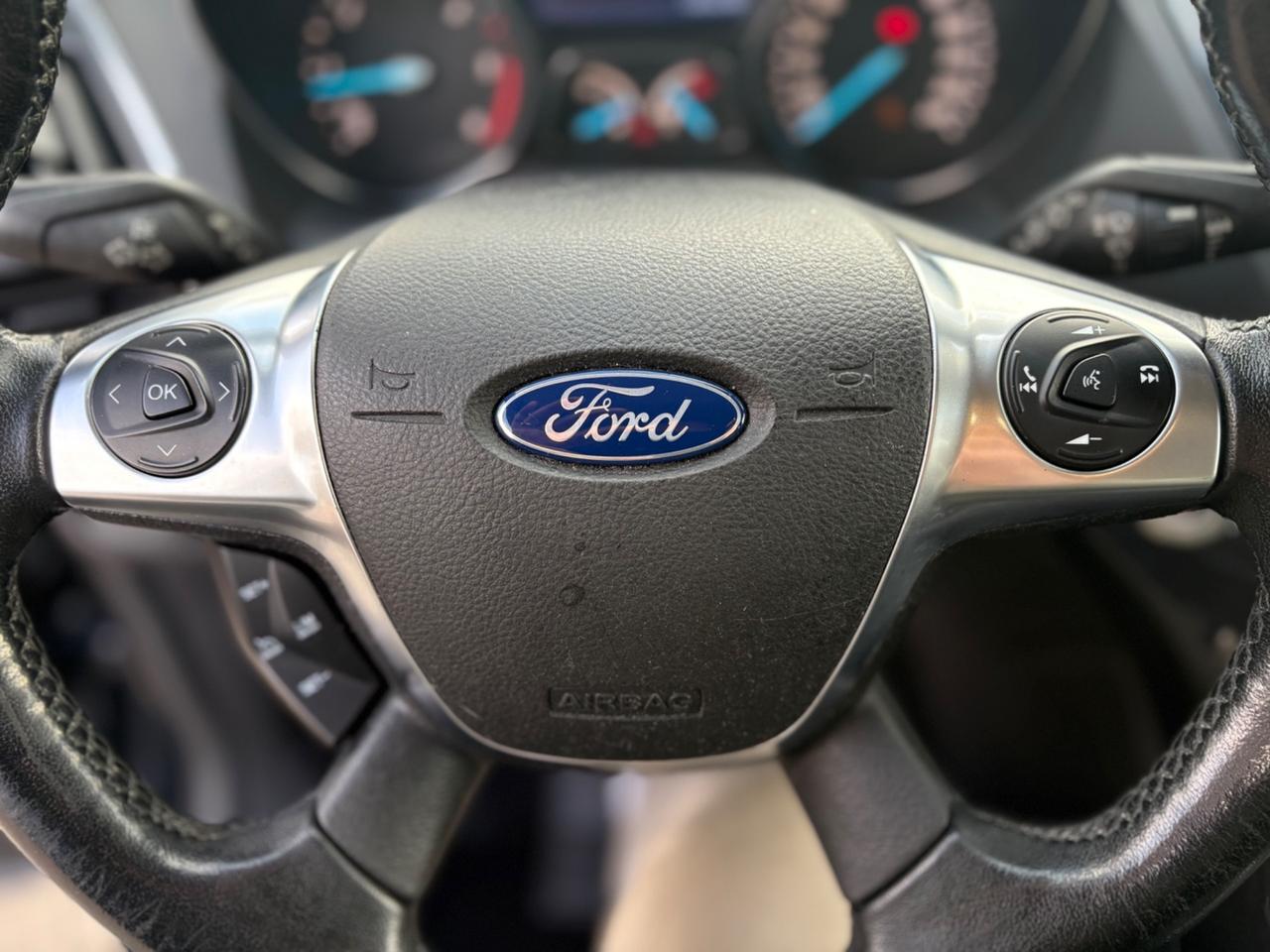 Ford Kuga 2.0 TDCI 120 CV S&S 2WD Titanium