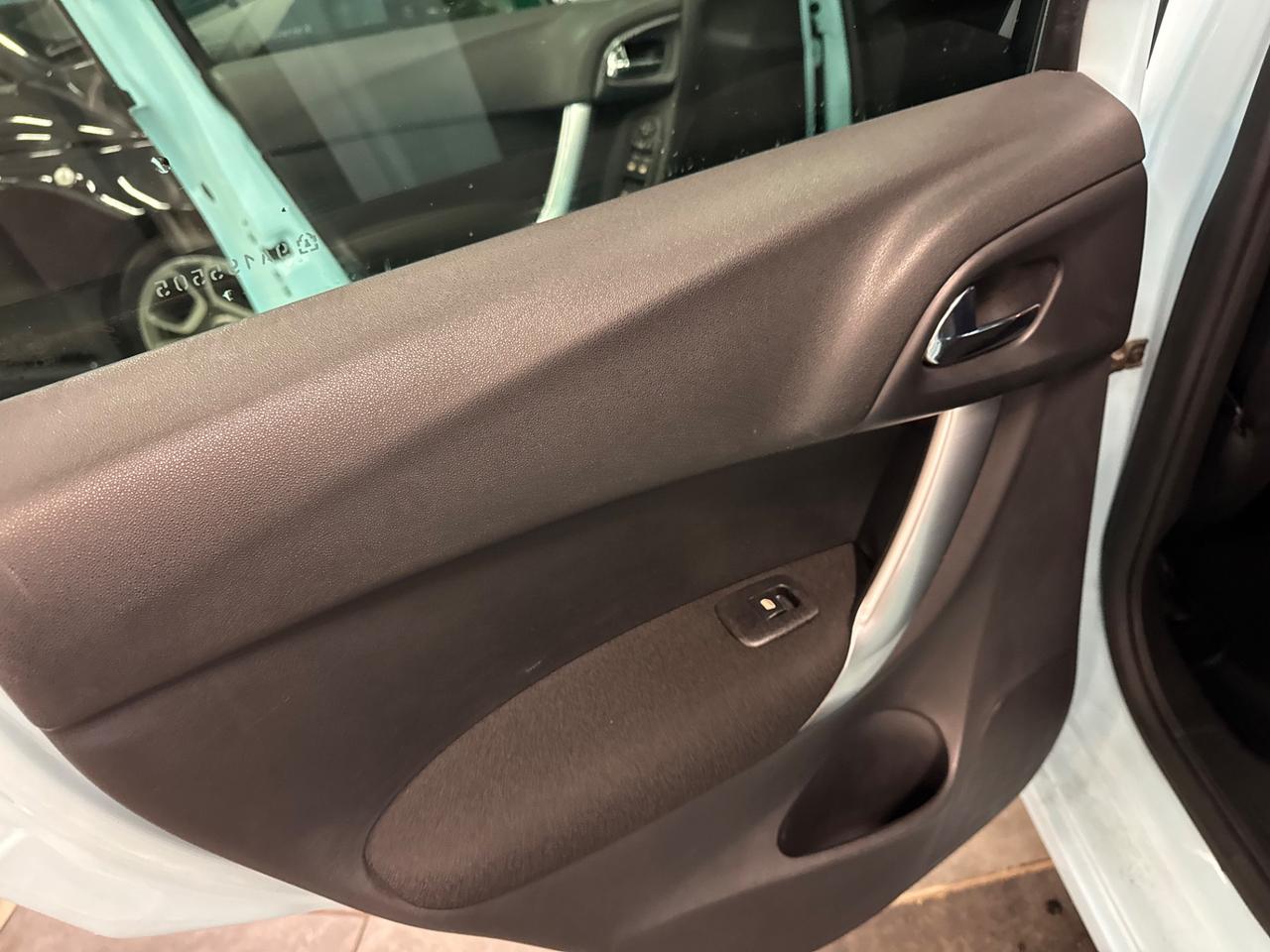 Citroen C3 1.4 VTi 95 Exclusive Style NEOPATENTATI TETTO PANORAMICO