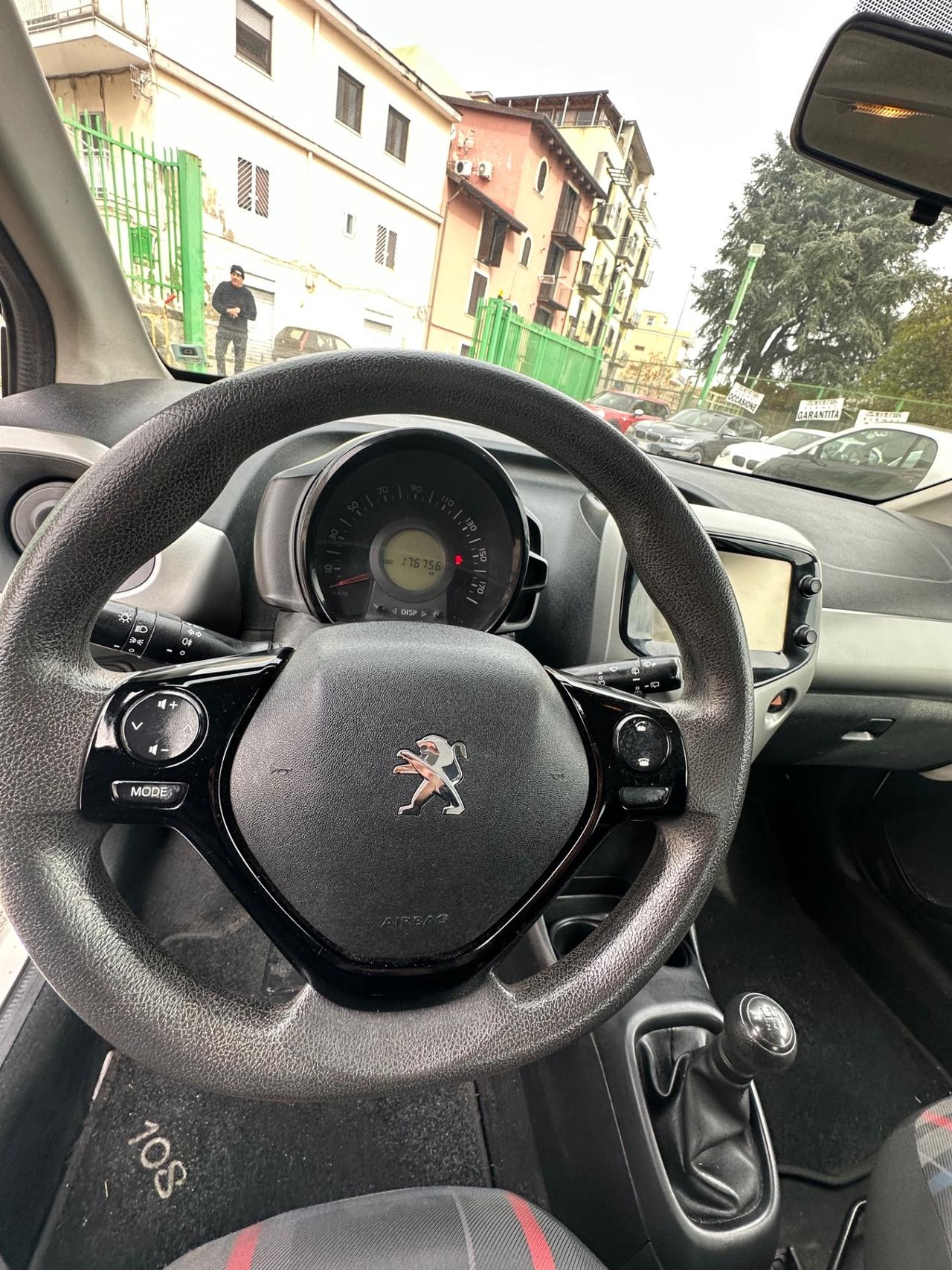 Peugeot 108 VTi 68 5 porte Allure TOP!