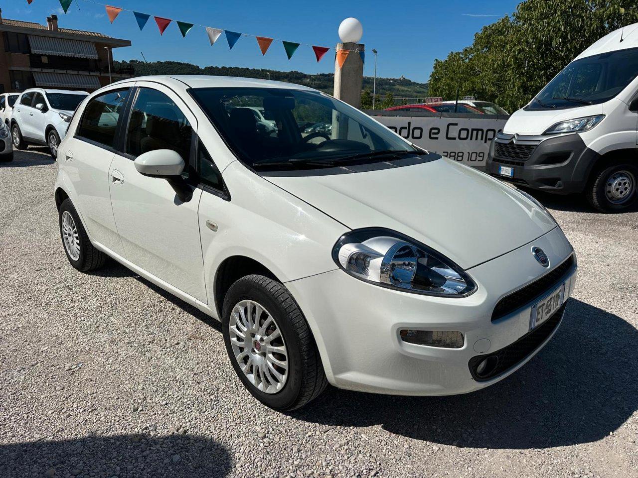 Fiat Punto 5 Porte Punto 5p 1.4 natural power Pop 70cv
