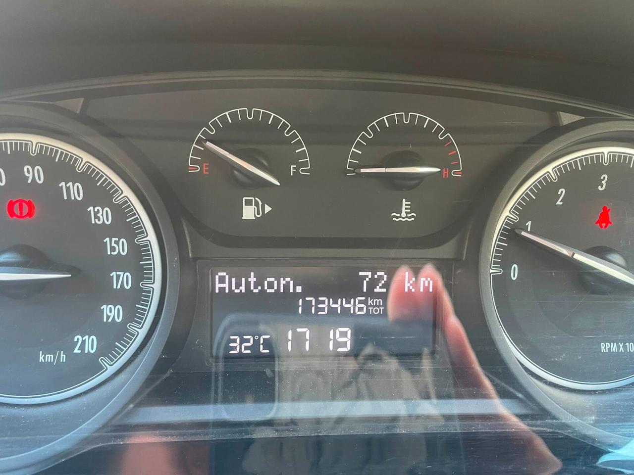 Lancia Ypsilon 1.2 69 CV 5 porte Silver