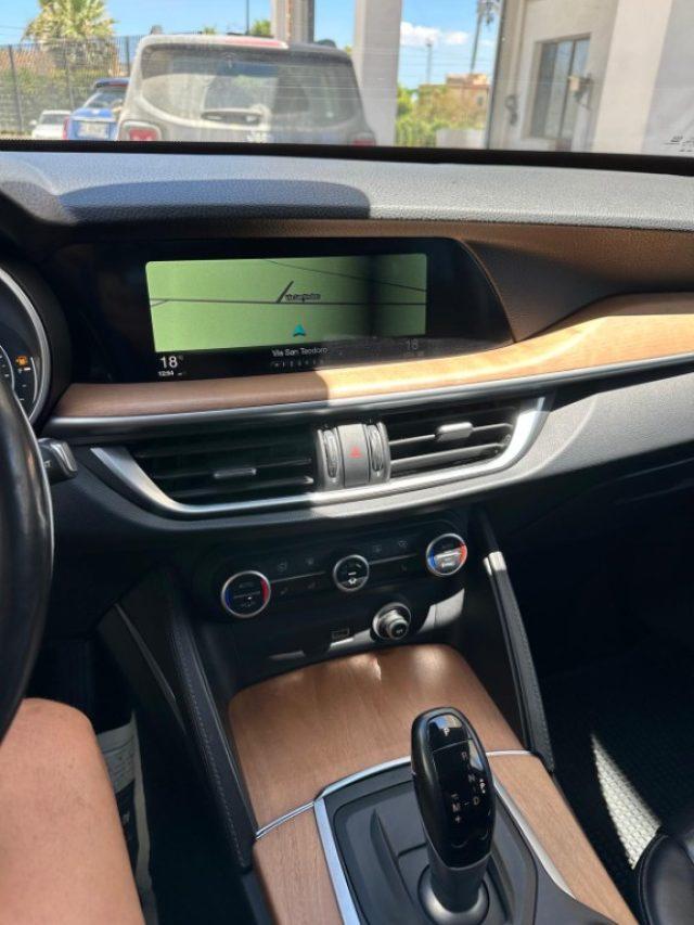 ALFA ROMEO Stelvio 2.2 Turbodiesel 210 CV AT8 Q4 Executive