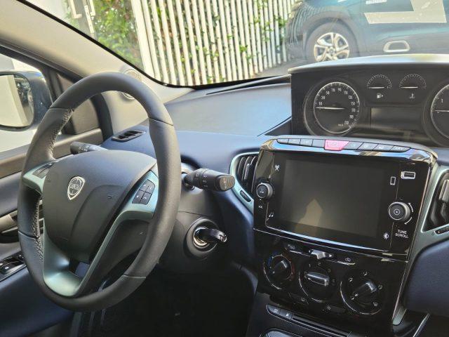 LANCIA Ypsilon 1.2 69 CV 5 porte GPL Ecochic da ?179,00 mensili