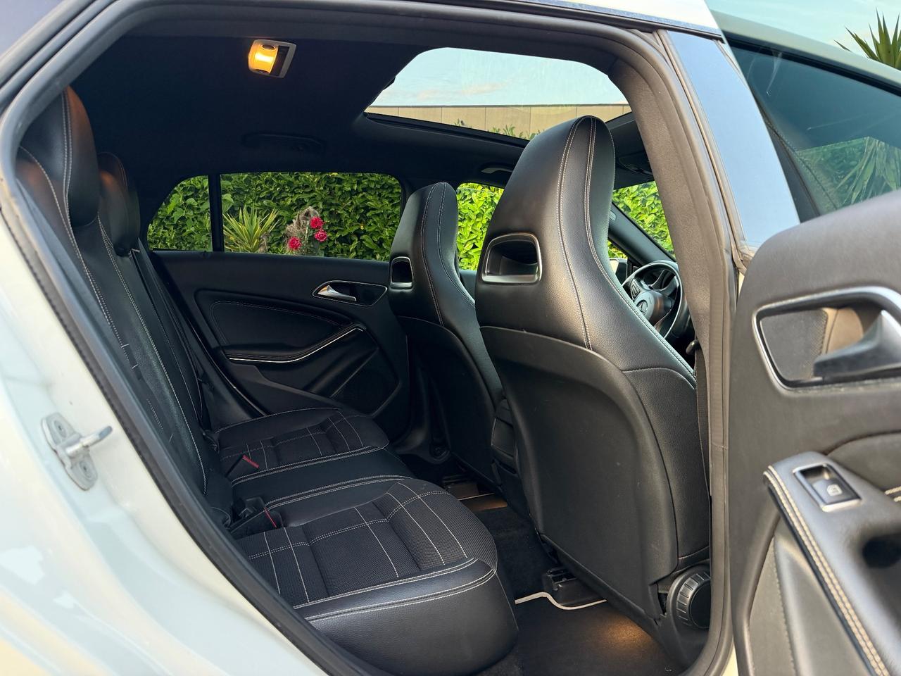 Mercedes-benz CLA 200 CDI Premium AMG 2015