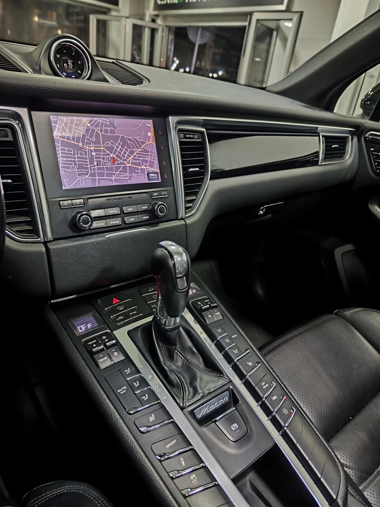 Porsche Macan 3.0 S Diesel 250cv TETTO