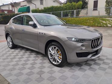 Maserati Levante 3.0 V6 Granlusso 275cv auto my20