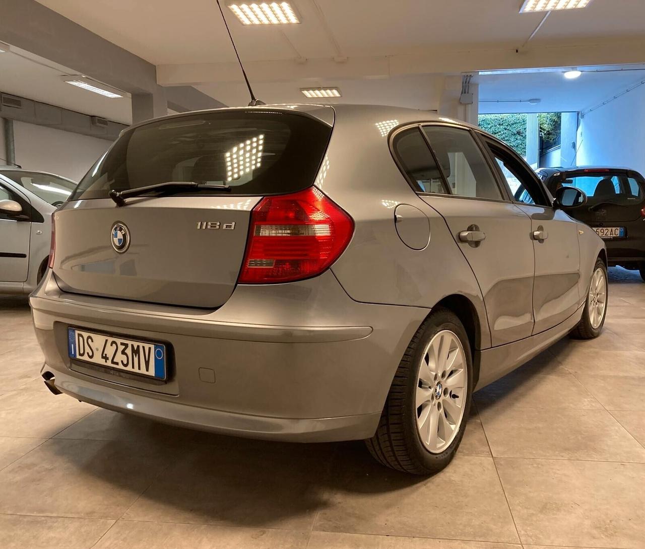 BMW SERIE 118D - KM ORIGINALI - EURO5