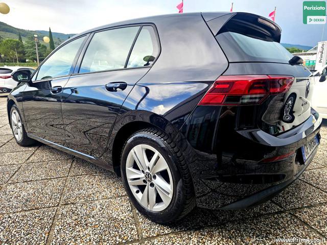 VOLKSWAGEN Golf 1.0 eTSI EVO DSG Life