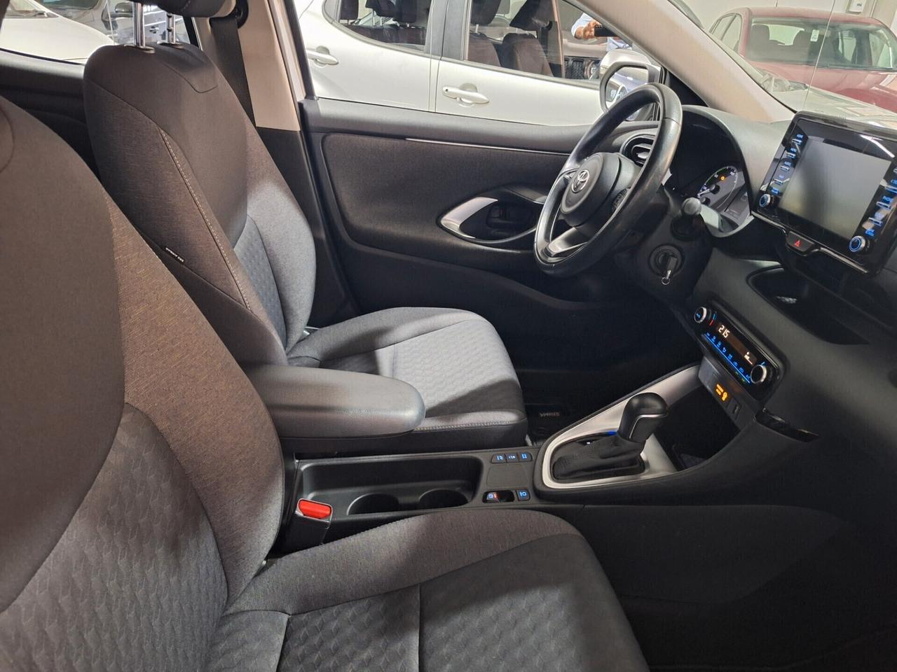 Toyota Yaris 1.5 Hybrid 93cv 1 PROPRIETARIO