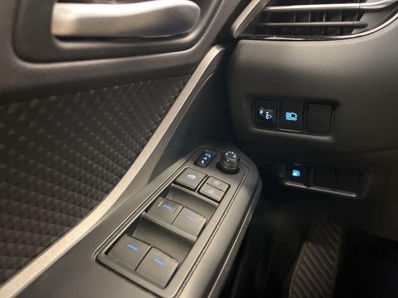Toyota C-HR 1.8 Hybrid E-CVT Active