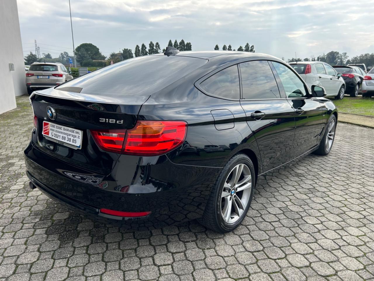 Bmw 318d Gran Turismo Sport |VETRI PRIVACY| LED