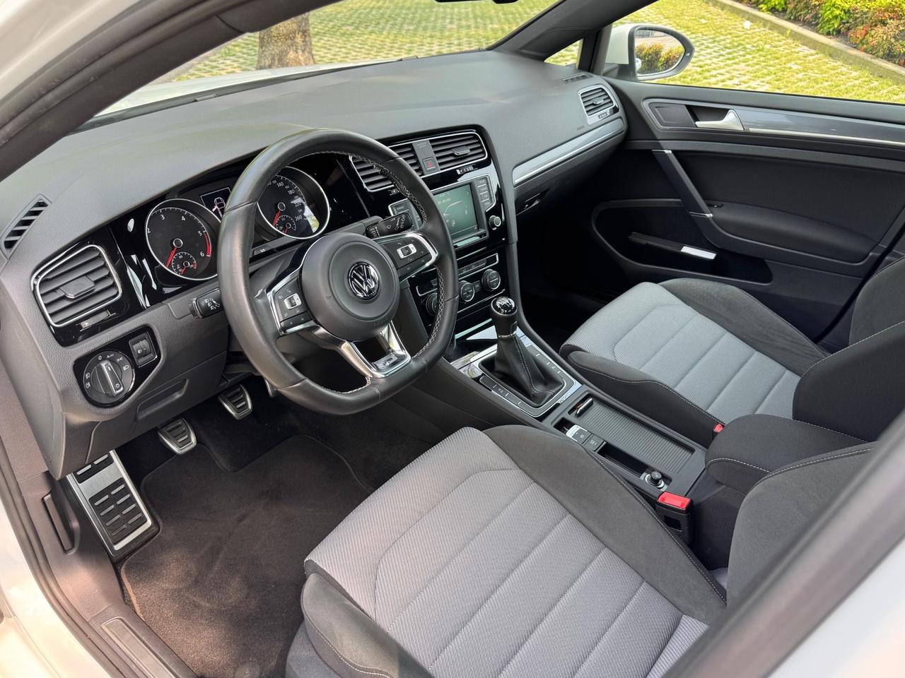 Volkswagen Golf 1.6 TDI 110 CV 5p RLine Edition BlueMotion