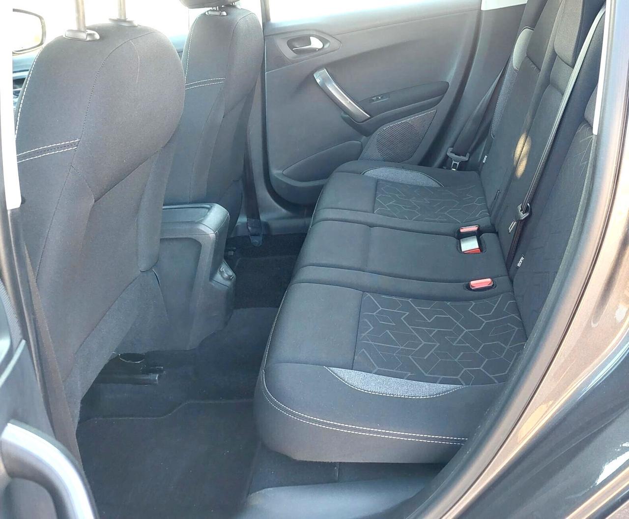 PEUGEOT 2008 - NEOPATENTATI - EURO 6