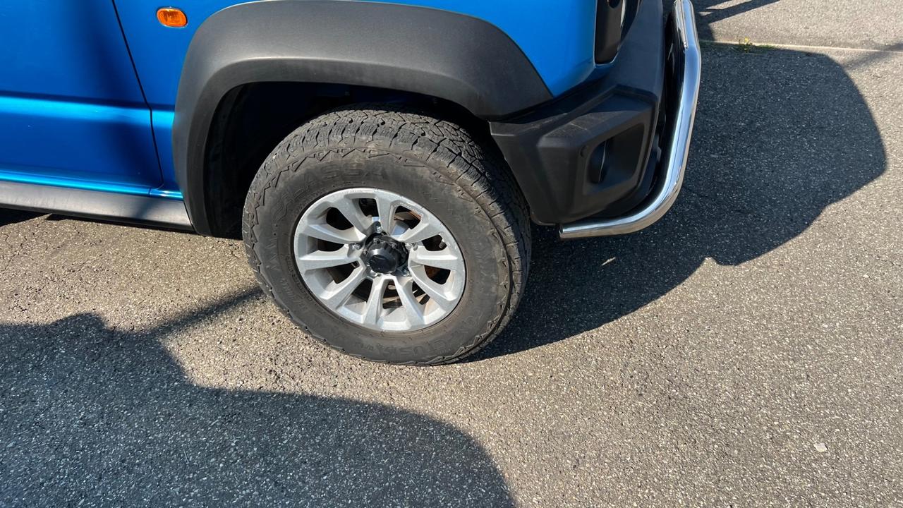 Suzuki Jimny 1.5 5MT PRO (N1) veicolo in conto ESPOSIZIONE