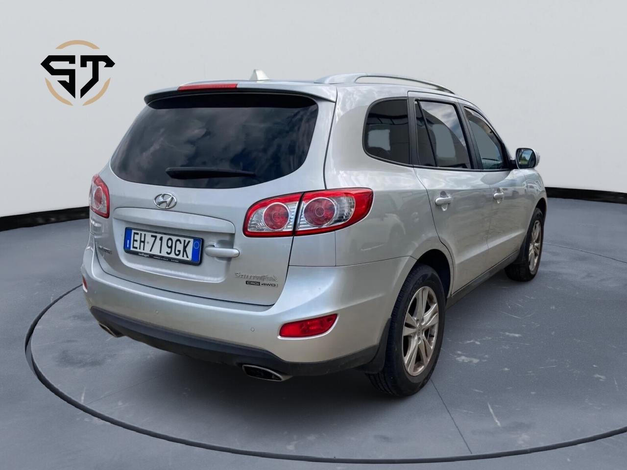 Hyundai Santa Fe 2.2 CRDi VGT 4WD AUTOM 7 POSTI