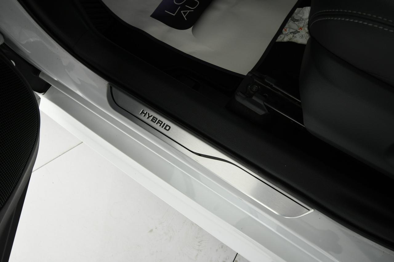 TOYOTA Yaris 1.5h Style CAMERA+ACC+APP CONNECT+NEOPATENTATI