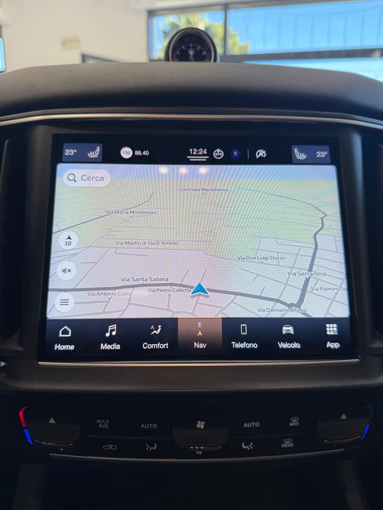 Maserati Levante Granlusso 250 auto TETTO APRIBIE APPLE CARPLAY,TELECAMERA,NAVI,KM CERTIFICATI ITALIA