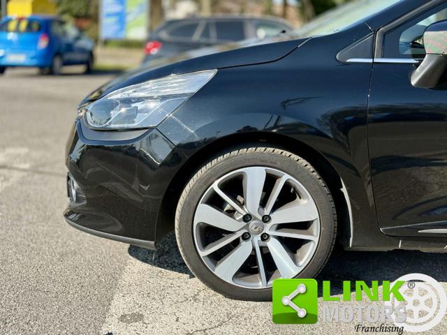 RENAULT Clio 0.9 TCe 12V 90CV 5 porte Costume National