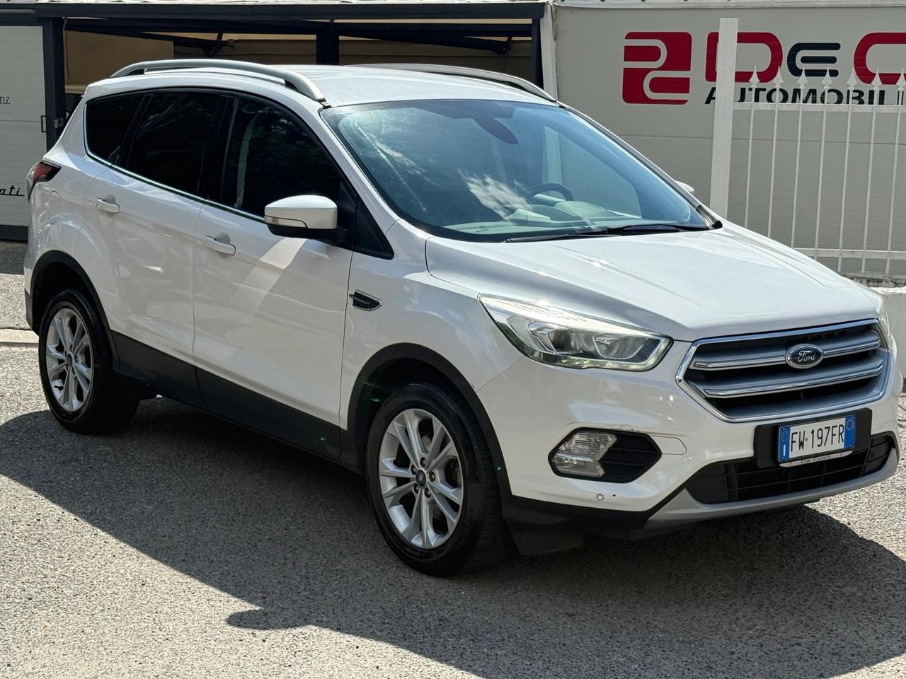 Ford Kuga 1.5 TDCI 120 CV Automatica Edition