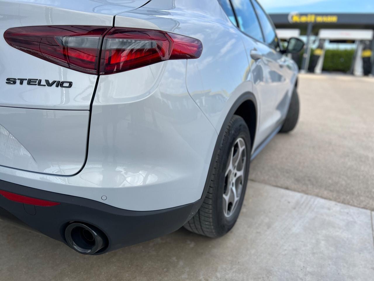 Alfa Romeo Stelvio 2.2 190 CV AT8 Q4 Super Business/ STRAFULL