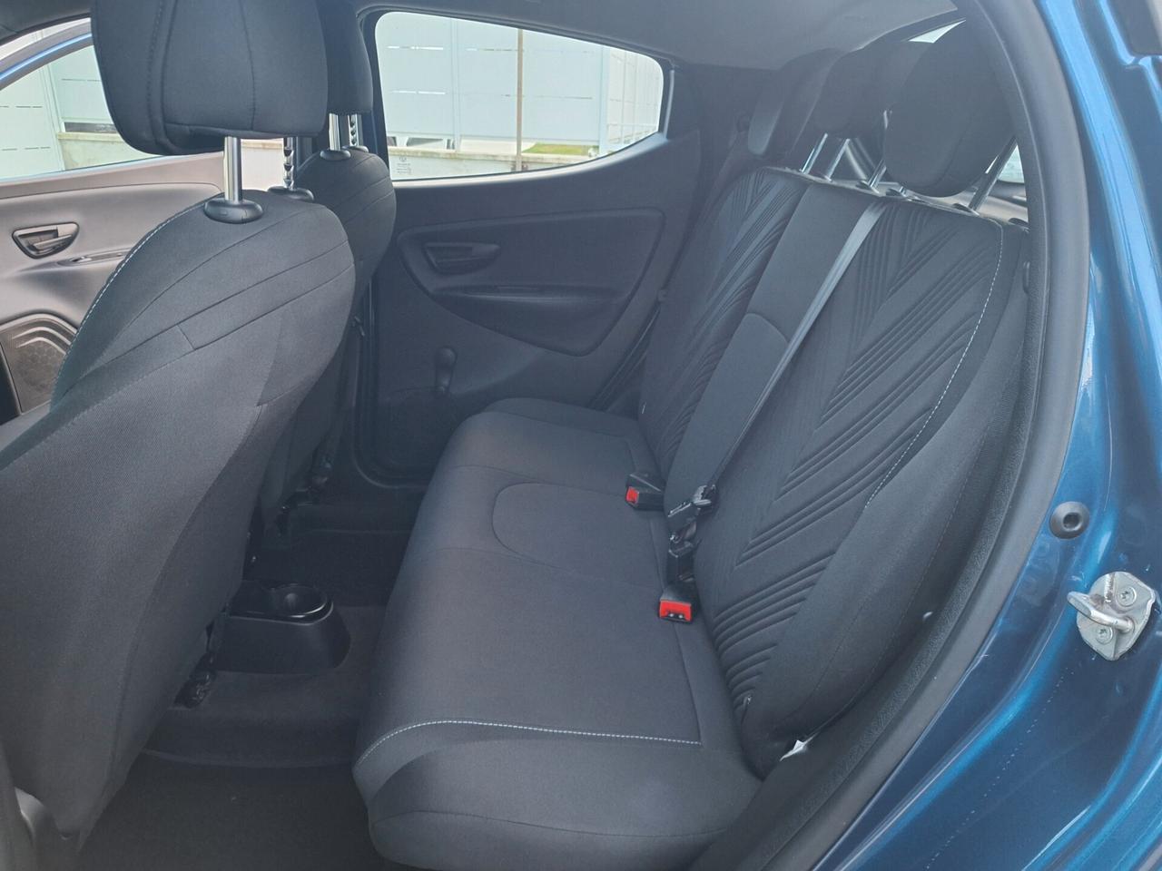 Lancia Ypsilon 1.0 FireFly 5 porte Hybrid Gold Nav