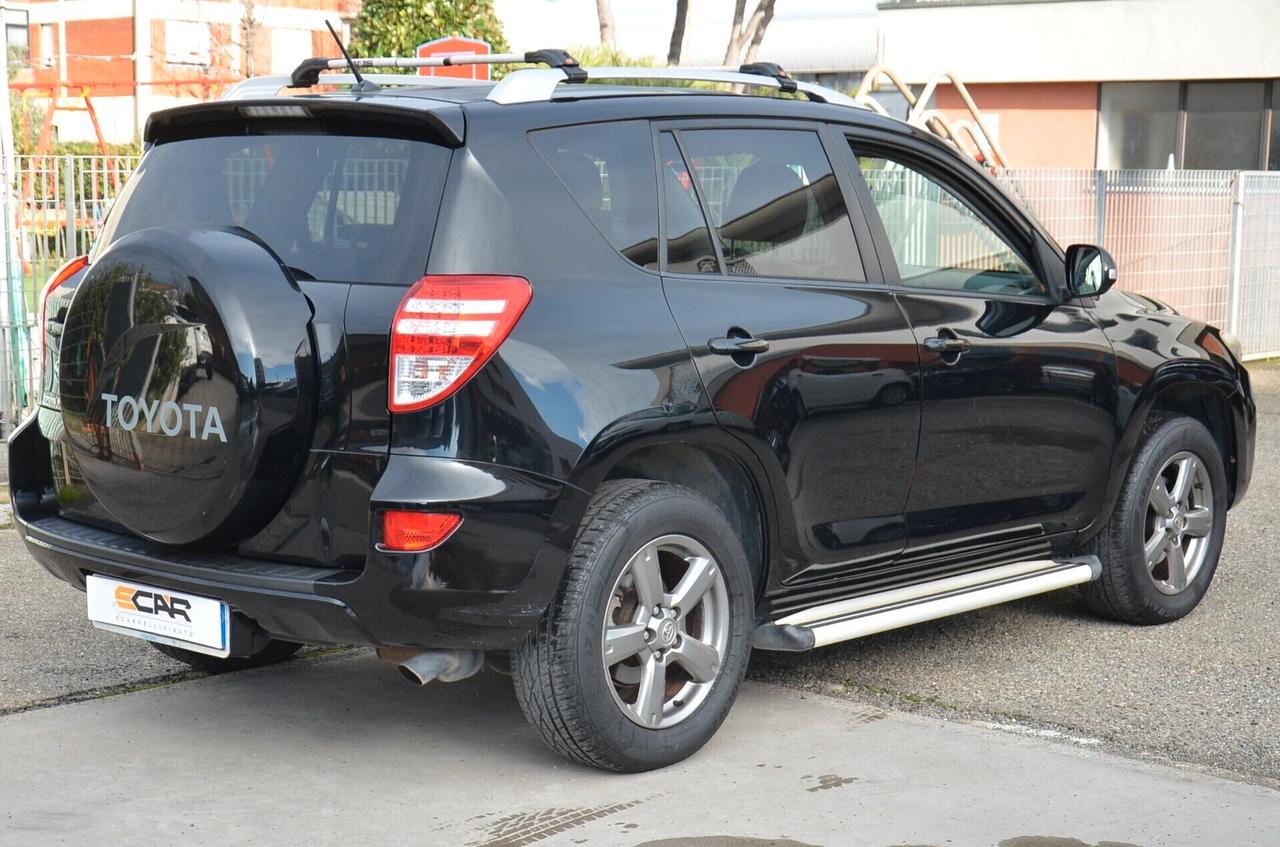 Toyota RAV 4 RAV4 2.2 D-4D 150 CV Lounge