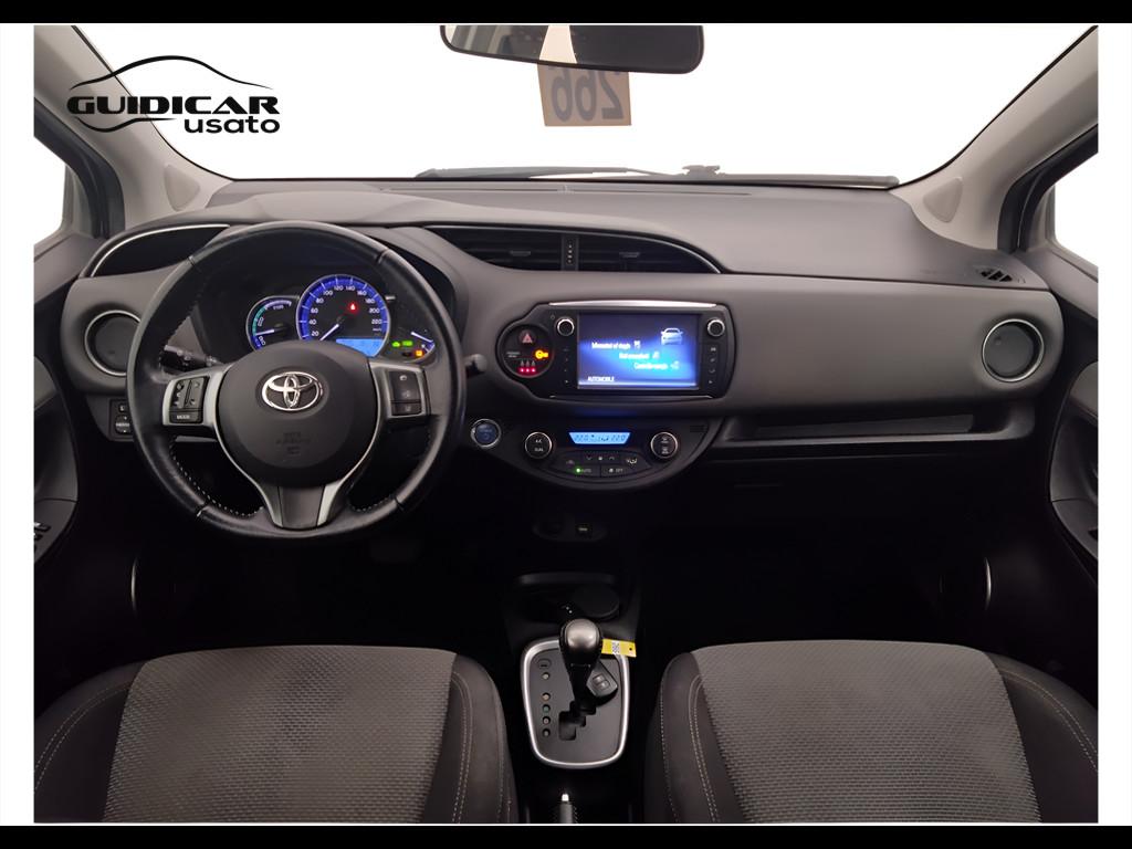TOYOTA Yaris III 2015 - Yaris 5p 1.5h Active my16