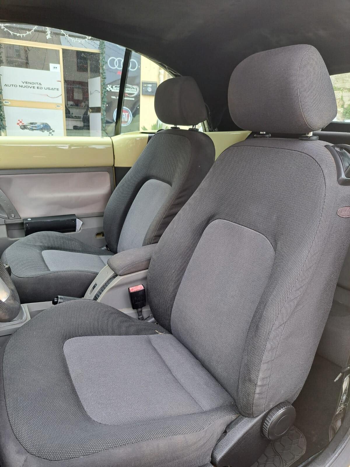 Volkswagen New Beetle 1.9 TDI 101CV Cabrio