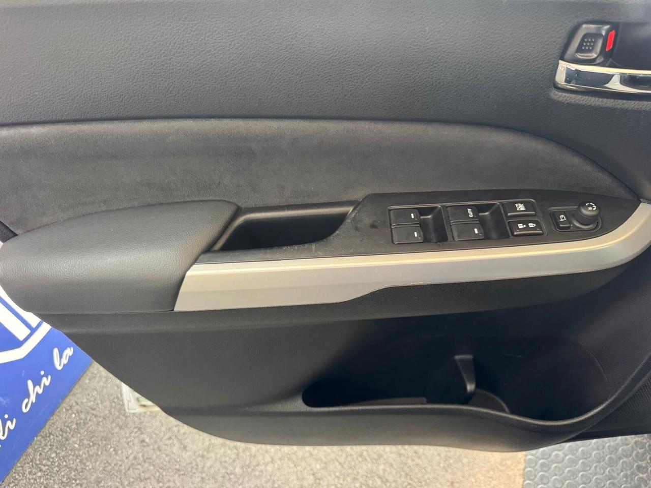 Suzuki Vitara 1.6 VVT V-Top