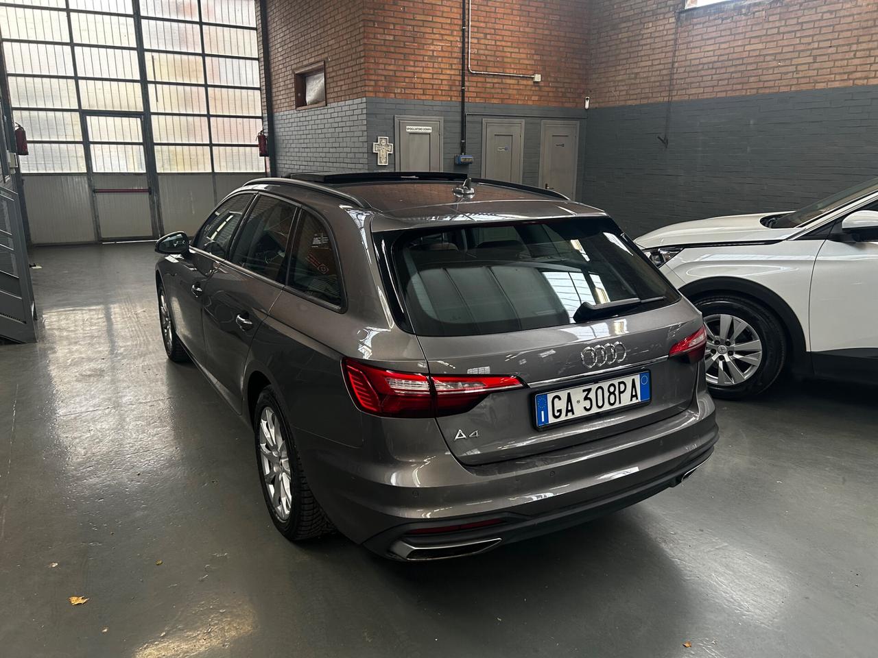 Audi A4 Avant 40 TDI S tronic Sport tetto panoramico