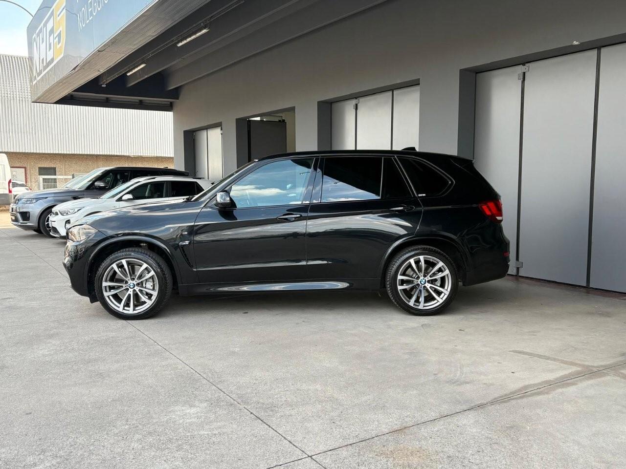 Bmw X5 M50 M50d