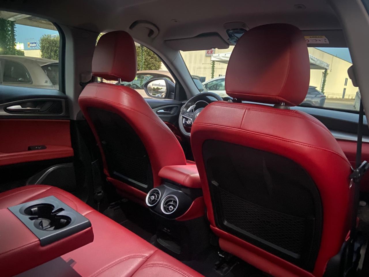 Alfa Romeo Stelvio 2.2 210 CV Q4 B-Tech FULL NUOVA