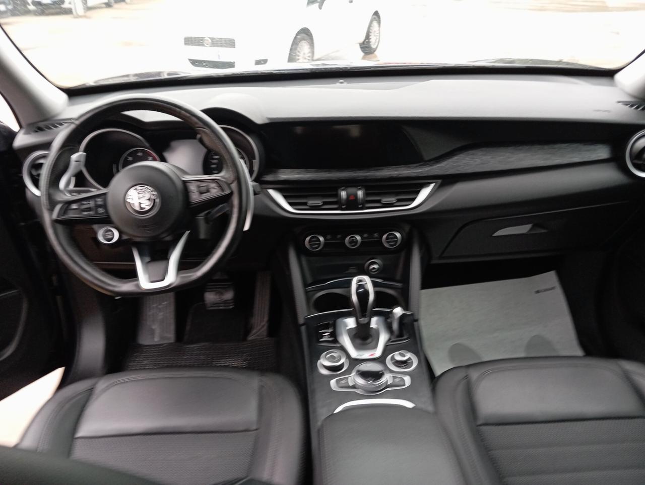 Alfa Romeo Stelvio 2.2 Turbodiesel 190 CV AT8 Q4 Executive