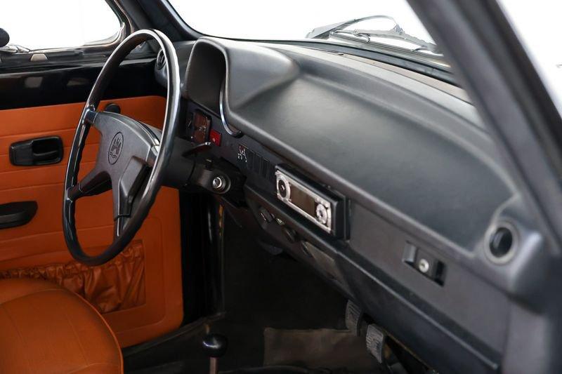 Volkswagen Maggiolino 1303 Cabriolet