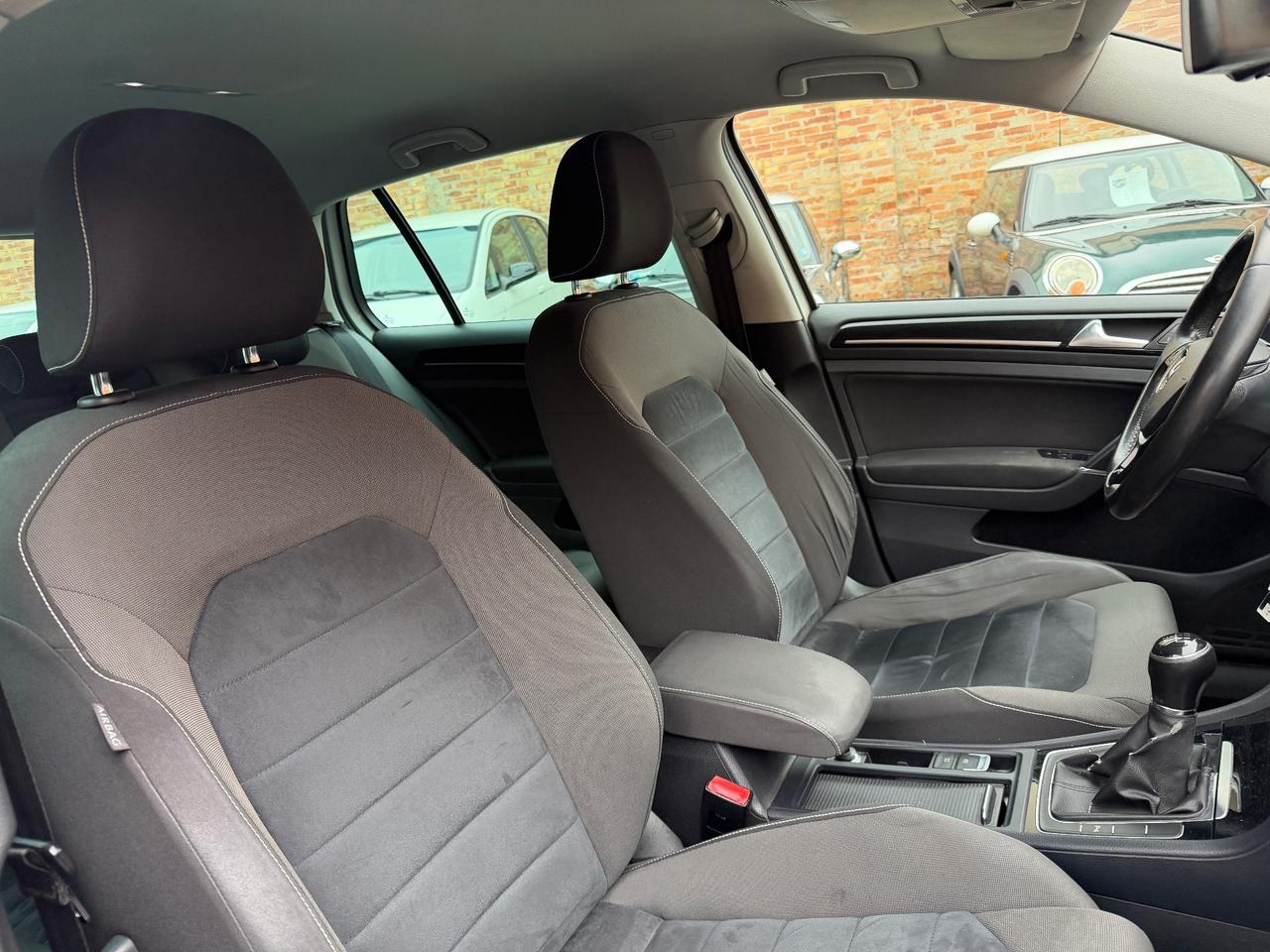 Volkswagen Golf 1.6 TDI 5p. Highline BlueMotion Technology