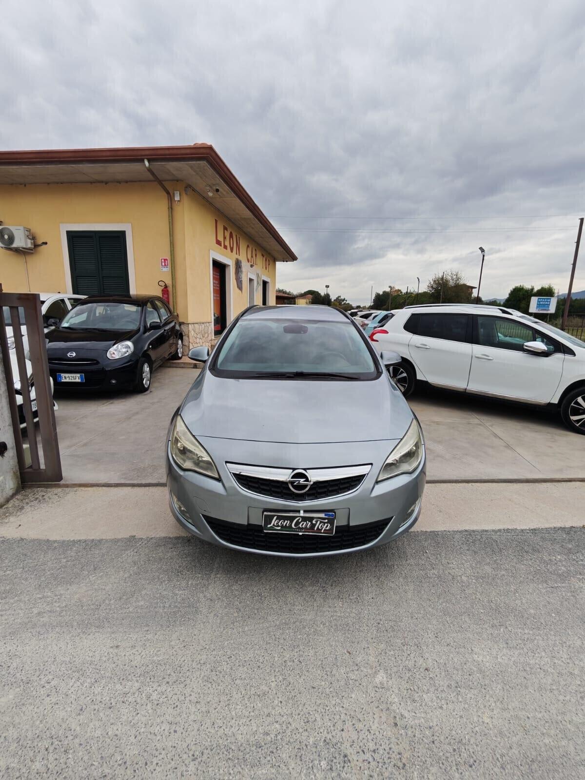 Opel Astra 1.4 100CV Sports Tourer Elective benzina e gpl