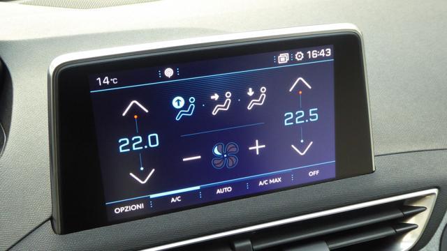 PEUGEOT 3008 BlueHDi 120 S&S EAT6 Allure