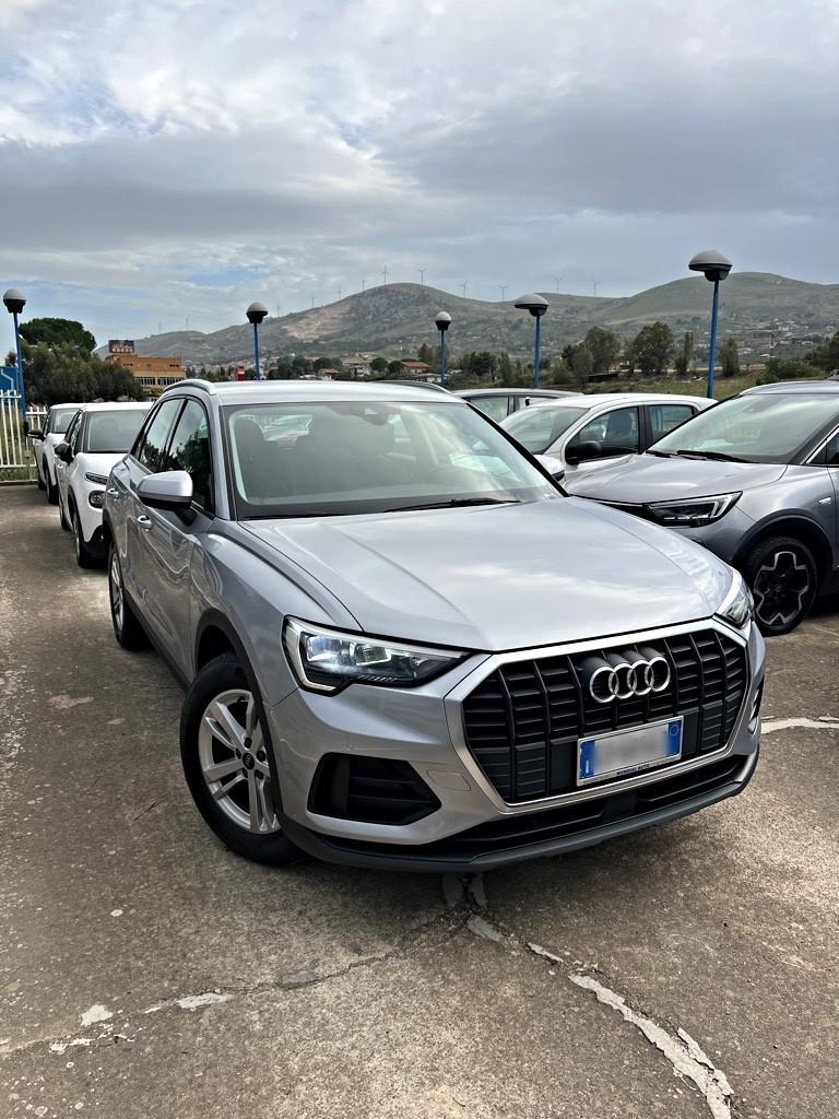 Audi Q3 2.0 TDI 150cv S tronic 11/2020