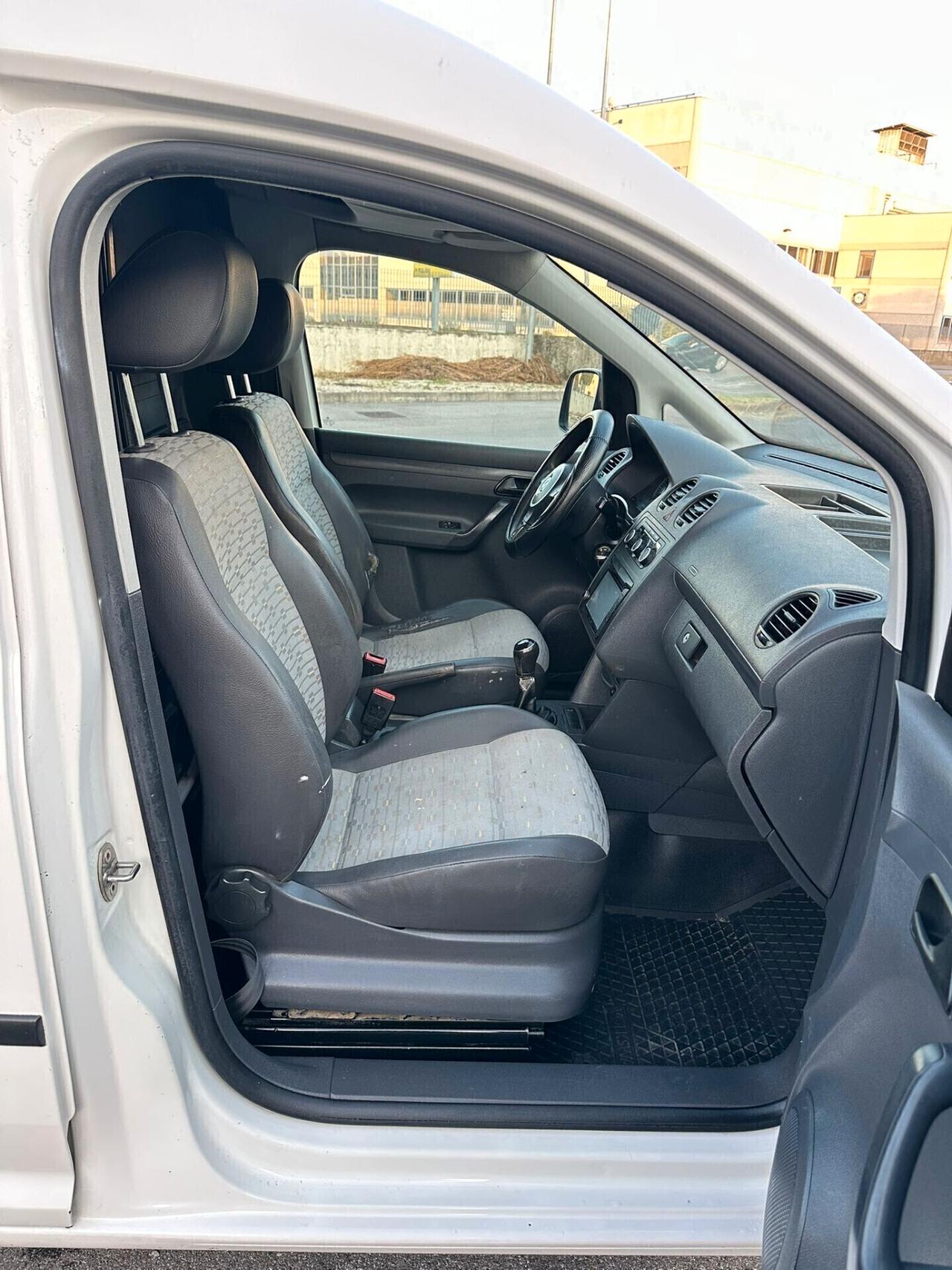 VW CADDY MAXI con ARIA CONDIZIONATA SUPER PREZZO!