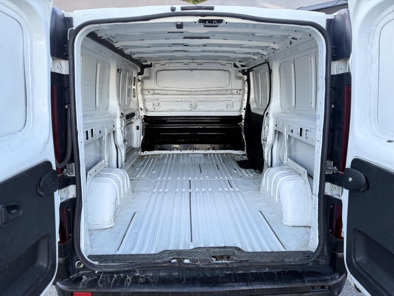 Renault Trafic T29 1.6 dci 125cv L2H1 S&S E6 - 2019