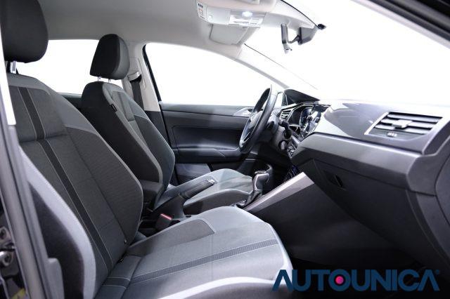 VOLKSWAGEN Polo 1.0 TSI DSG STYLE NEOPATENTATI