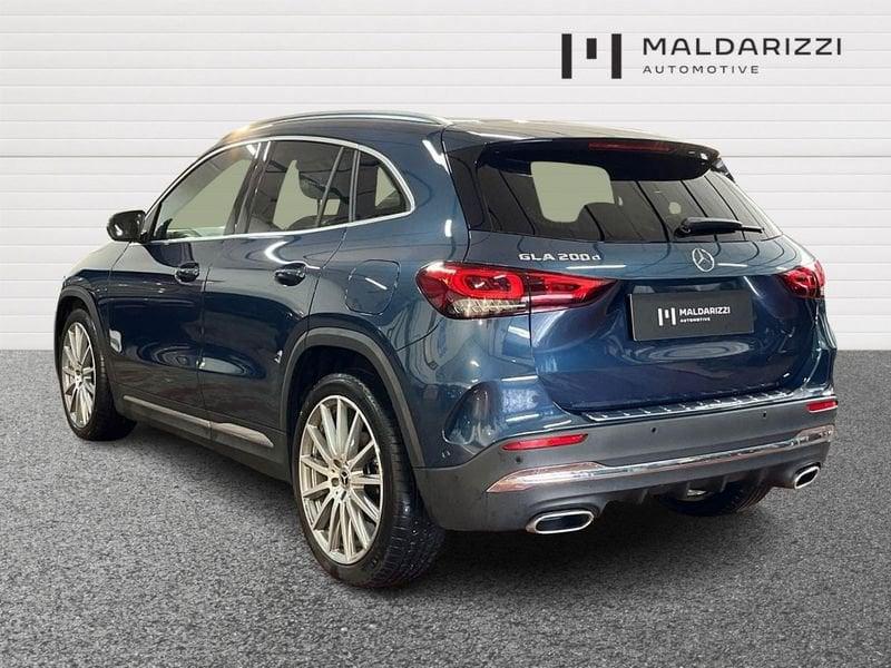 Mercedes-Benz GLA GLA-H247 2020 200 d Premium auto