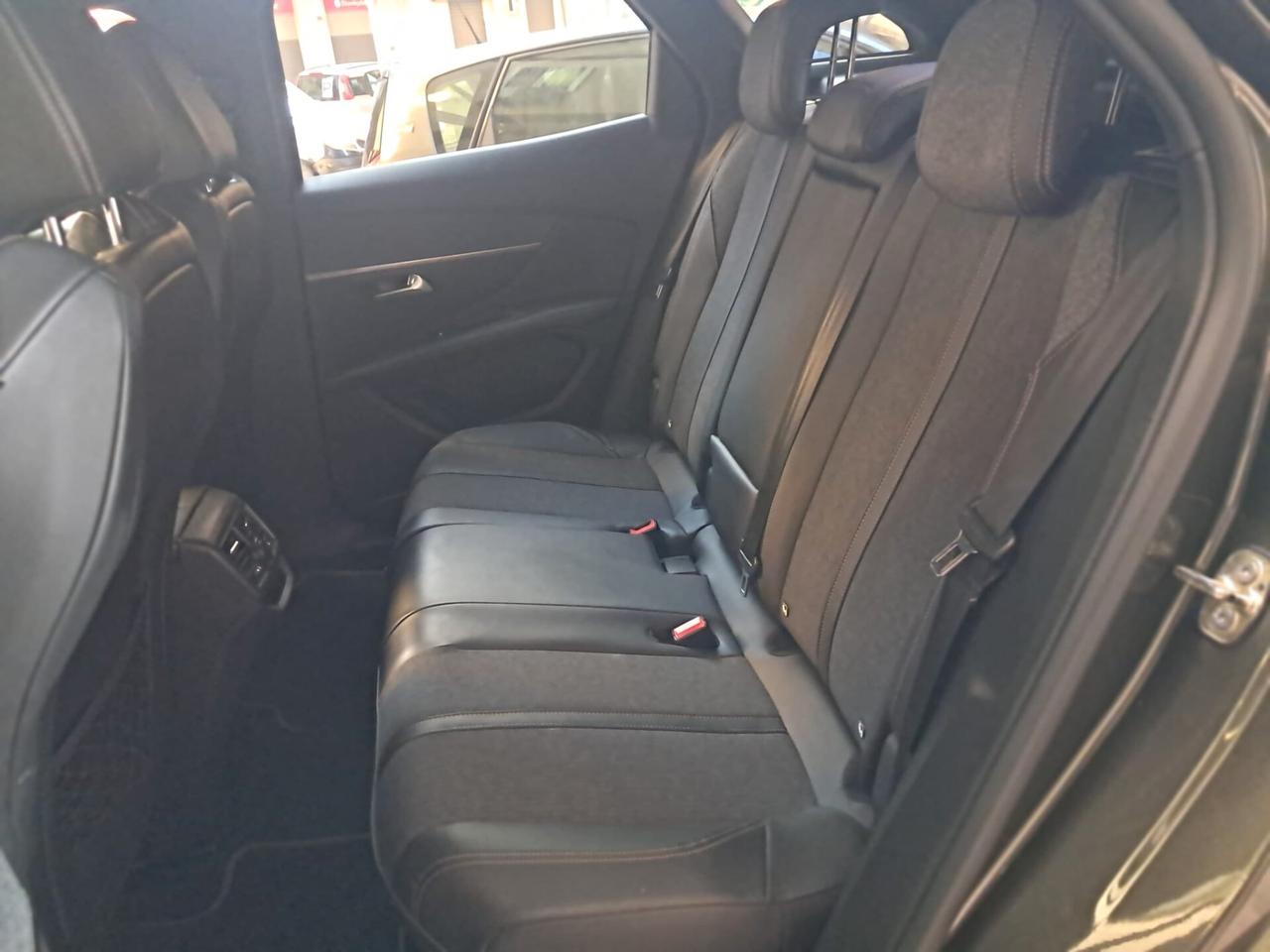 Peugeot 3008 BlueHDi 130 S&S EAT8 GT Line-Euro14490