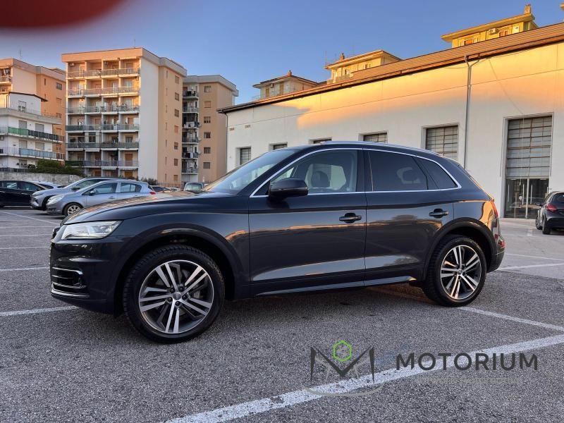 Audi Q5 3.0 TDI quattro tiptronic Sport