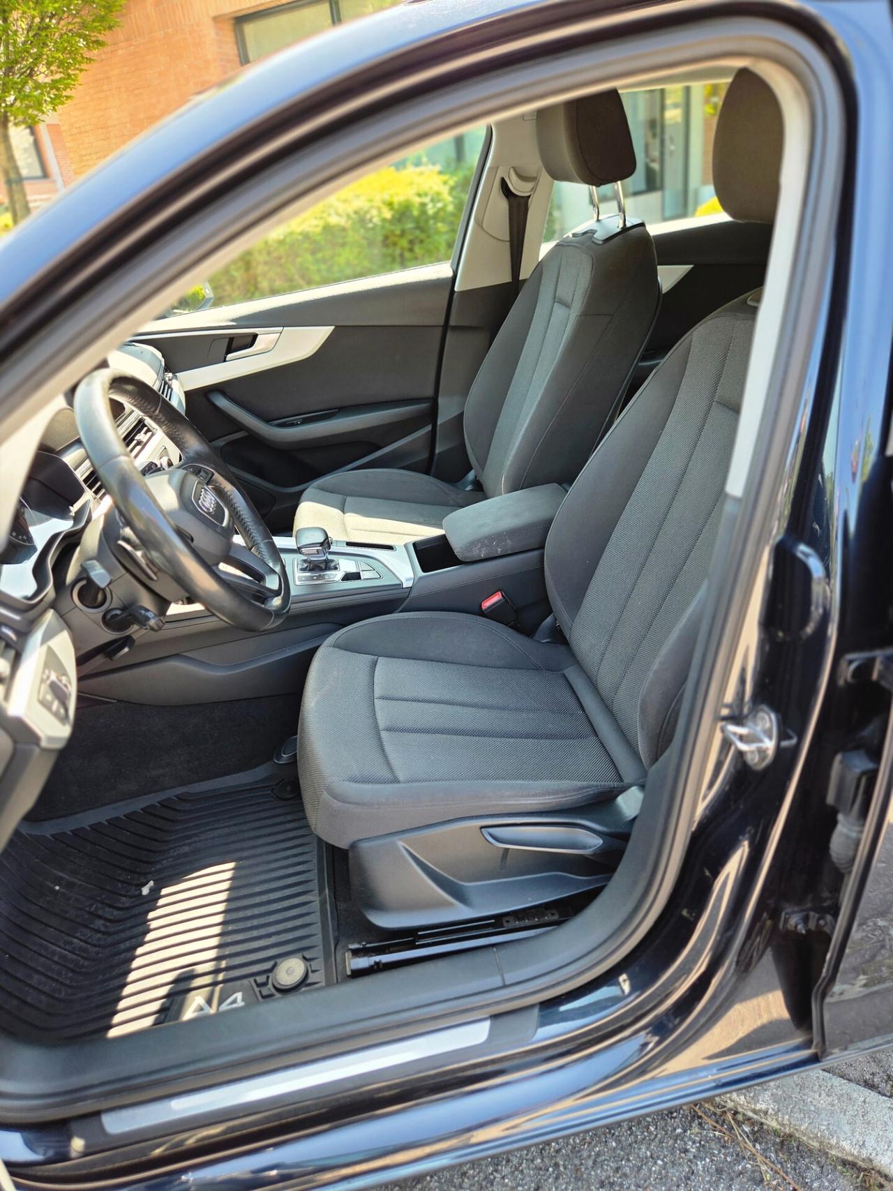 Audi A4 Avant 2.0 TDI 150 CV Business Sport