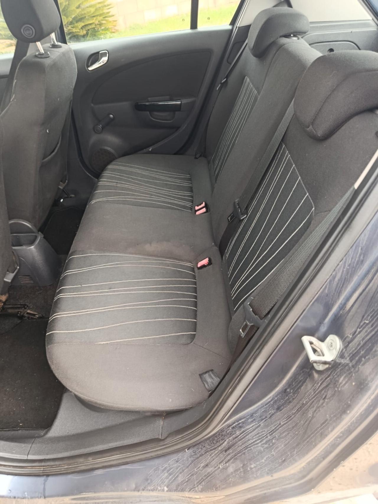 Opel Corsa 1.300 DIESEL 5 porte