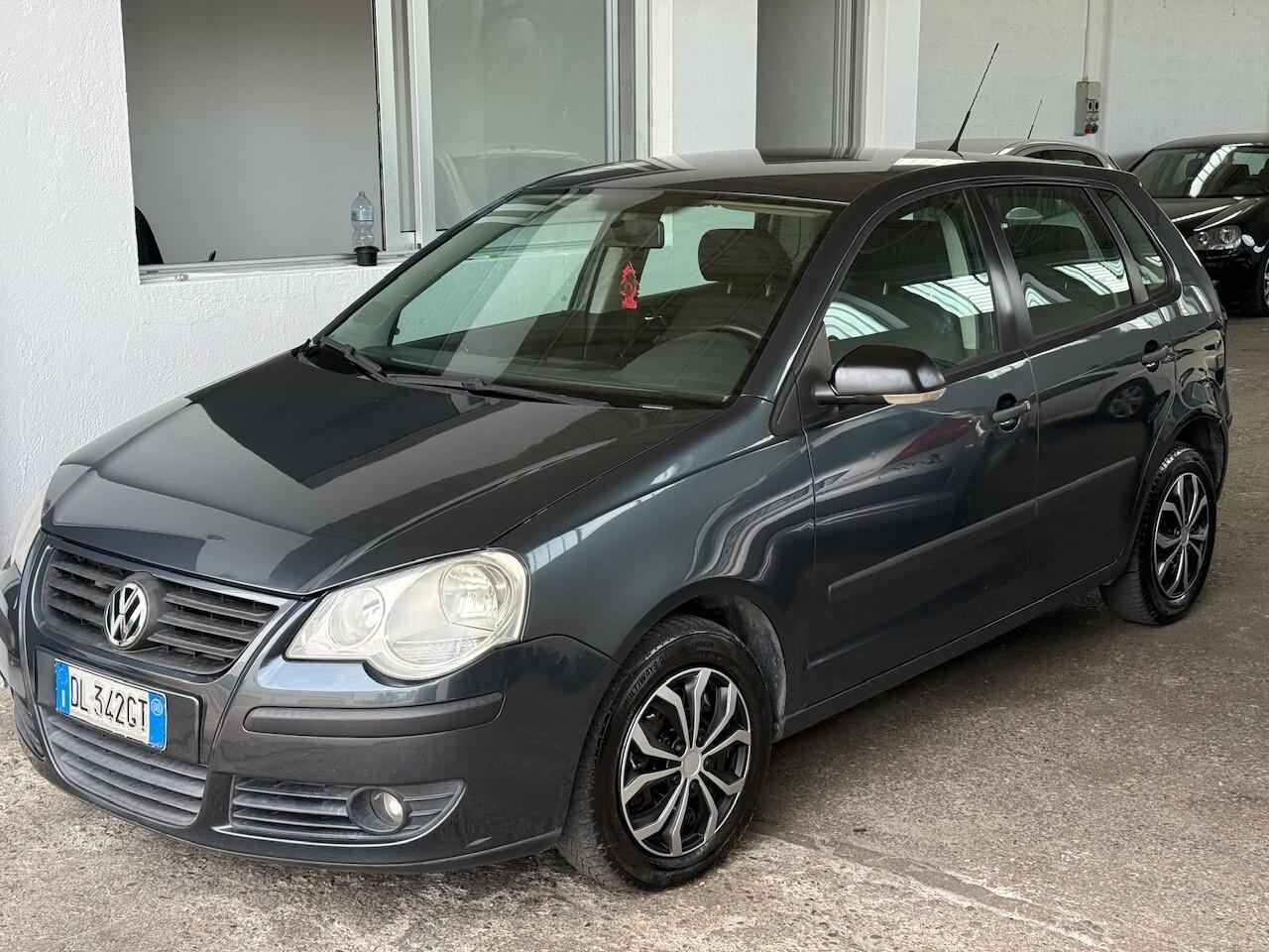 Volkswagen Polo 1.2/70CV 12V 5p. Comfortline