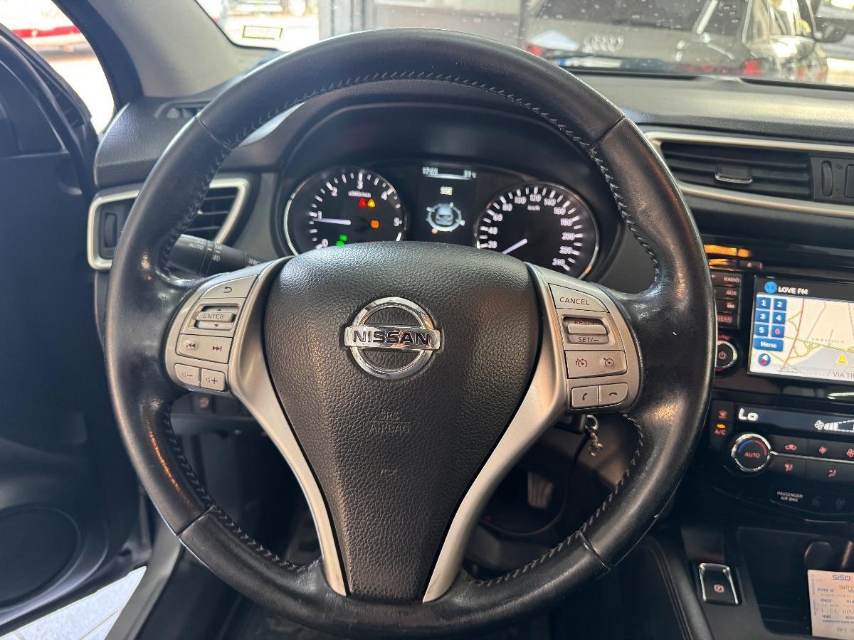 NISSAN QASHQAI 1.5 dCi Tekna TETTO/ NAVIGATORE/ RETROCAMERA