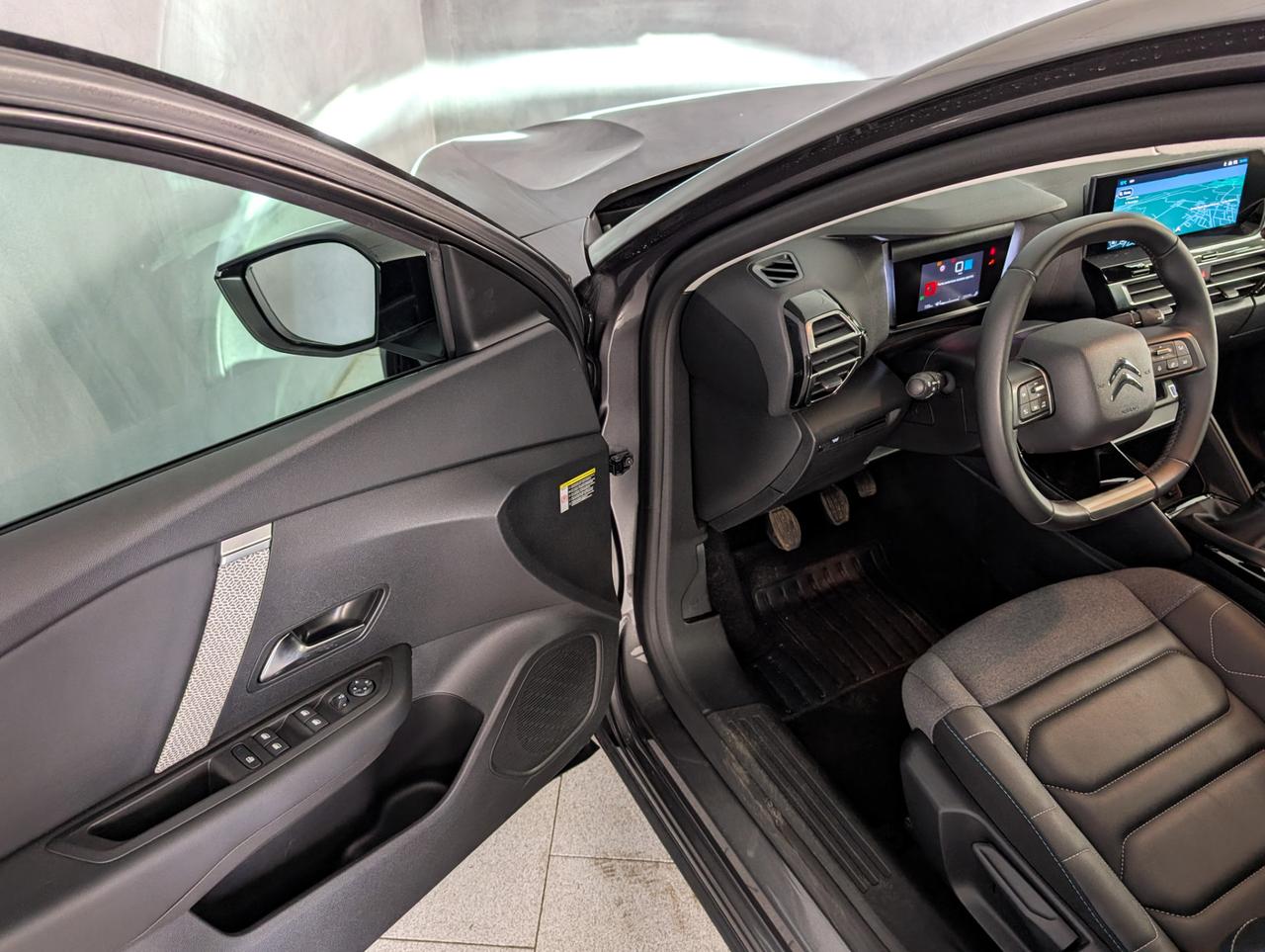 Citroen 1.2 puretech 130cv Plus