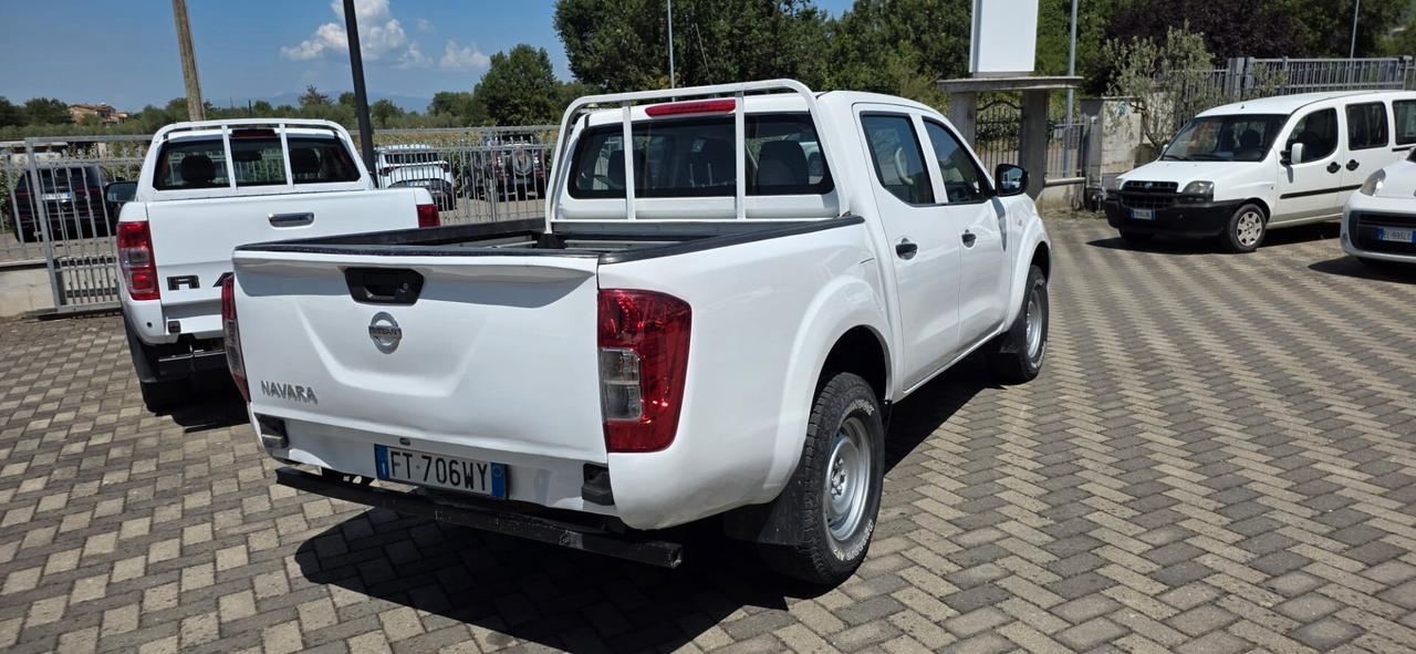 Nissan Navara 2.3 dCi 4WD Double Cab